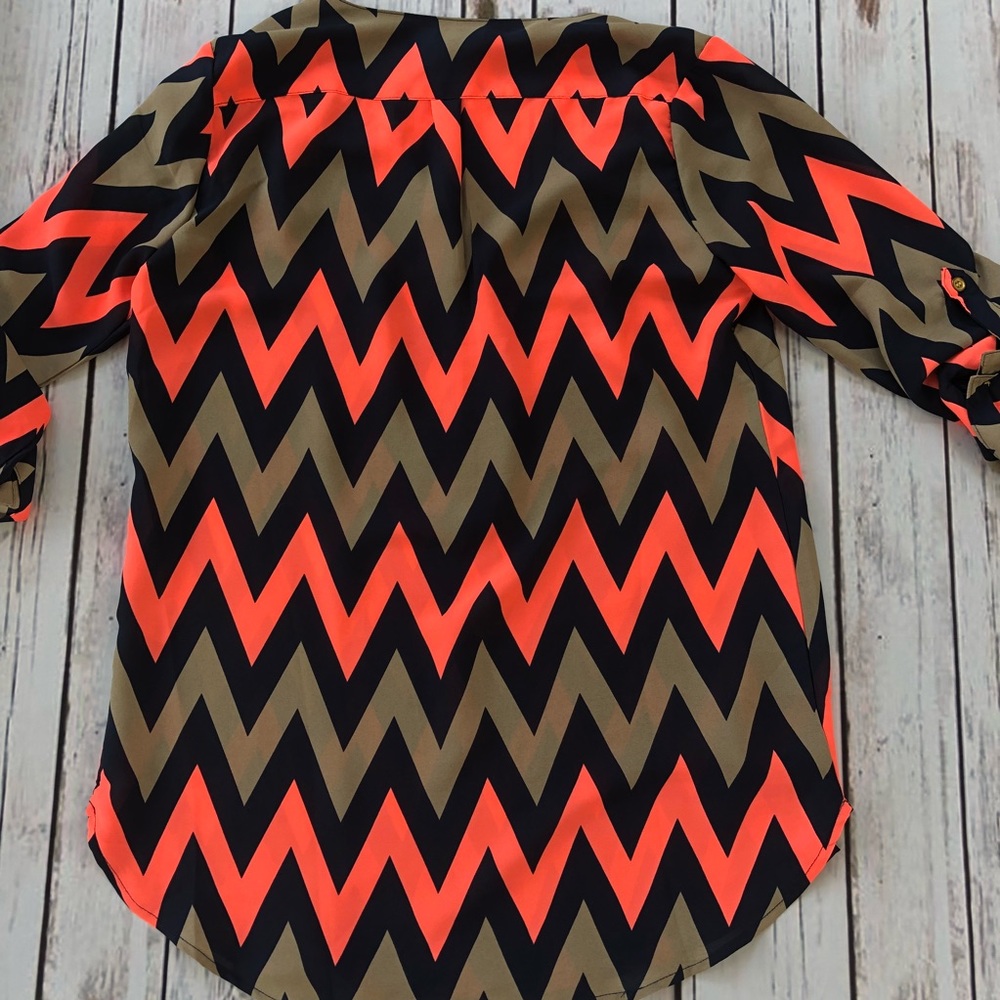 Rue21 Chevron Tunic - Picture 2 of 3